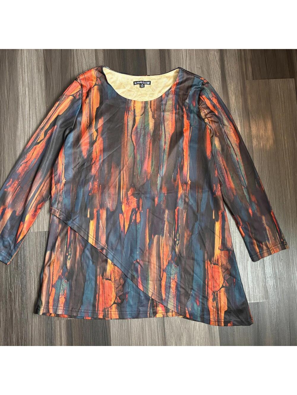 The Pyramid Collection Asymmetric Brushstroke Top Women's Size Medium